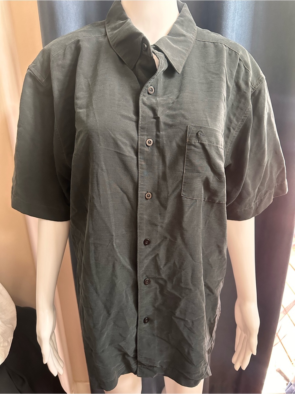 Quiksilver Waterman "Clear Days" Comfort Fit Black Button Up Shirt Men's Large